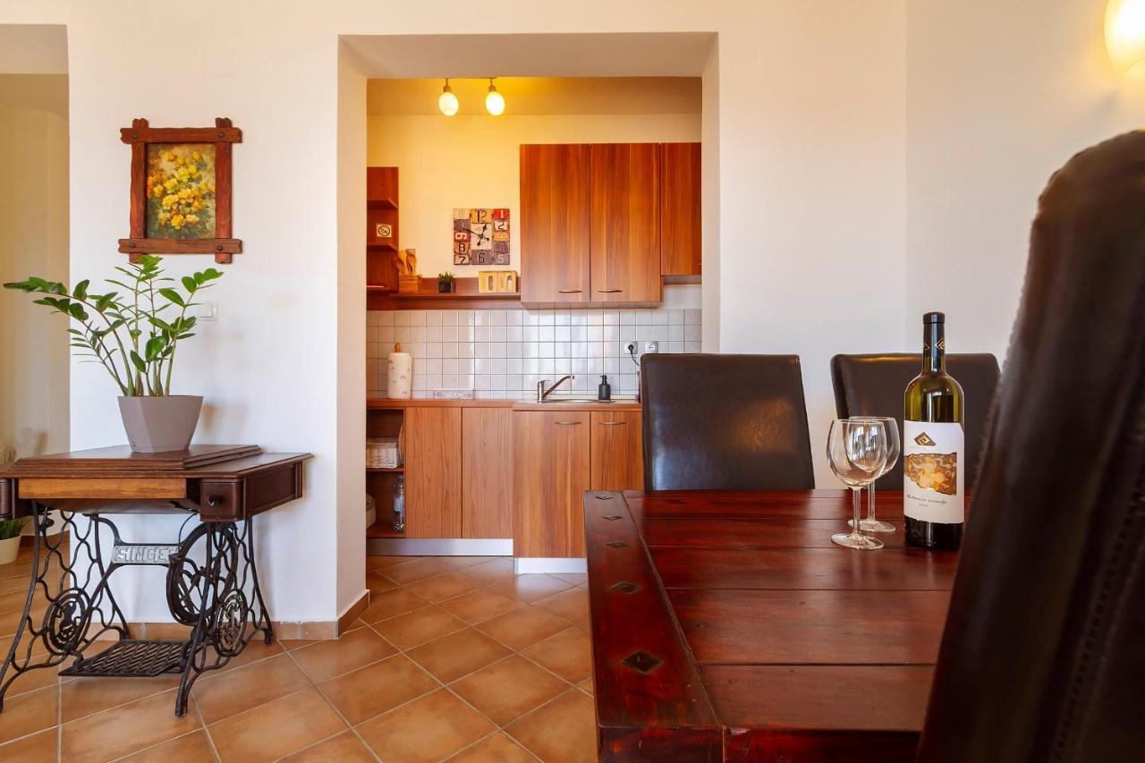 Apartmani Smokovo Jadranovo Luaran gambar